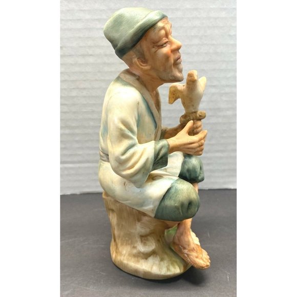 Vintage Napcoware  Old Man Sitting with Bird Figurine C5701 Hand Painted 6.5" - Picture 8 of 9